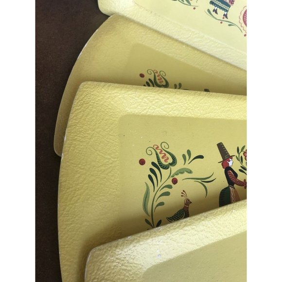 Vintage Kentley Set of 4 Wood Paper Board Serving Tray Yellow Pilgrim Art Deco - Picture 4 of 12